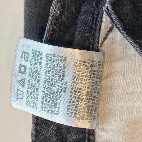 Lee Women's Modern Series Curvy Fit Bootcut Jean 14 - Picture 12 of 17